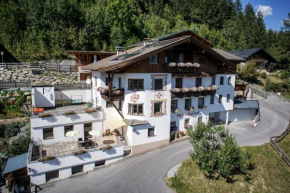 Holzackerhof Ladis